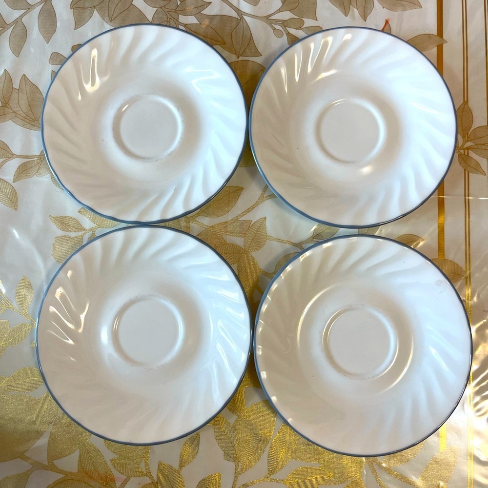 Set of 4 Corelle Corning Blue Velvet Saucers Plates 6 1/4"